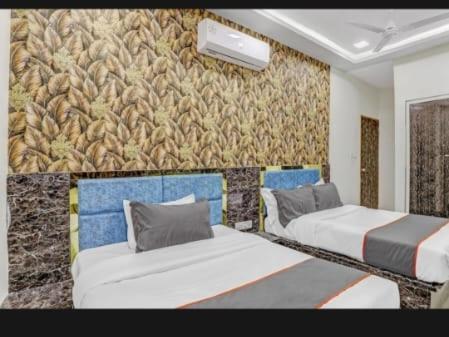 Hotel Bhavya Residency Ahmedabad Ruang foto